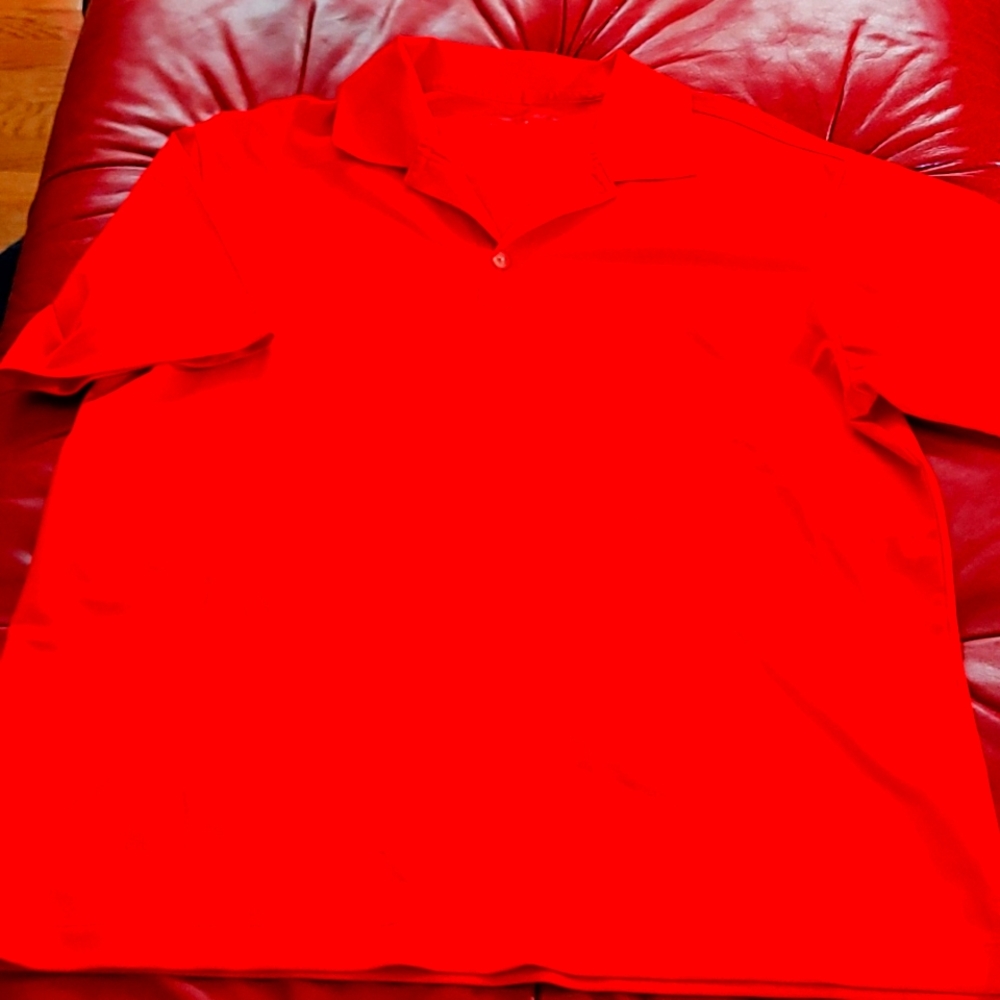 Nike golf shirt